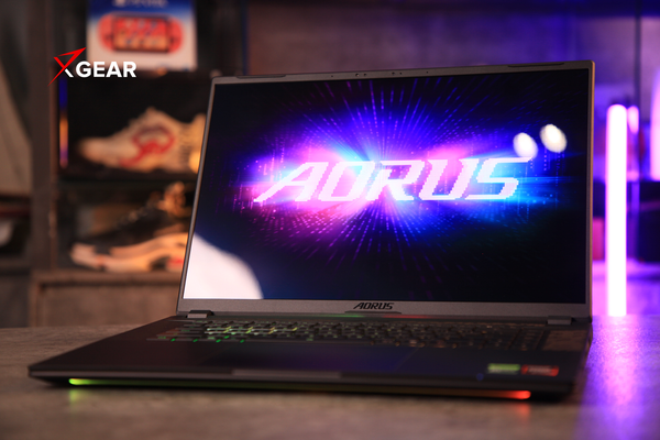 Laptop Gigabyte Aorus Master 16 6XJM4VNE64SH (R9 9955HX3D | RTX 5070 Ti | 32GB | 1TB | OLED)