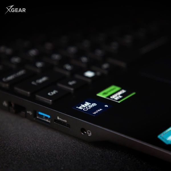 Laptop Gaming Acer Predator Helios Neo 16 AI PHN16 73 98S4