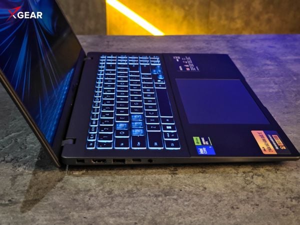 Laptop Gaming Asus AI V16 V3607VH-RP024W (Core 5 | RTX 5050 | 16GB | 512GB | 16 inch)