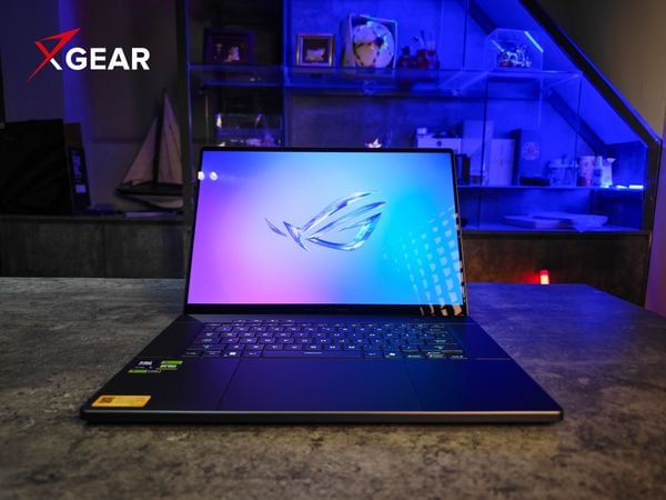 Laptop Gaming Asus ROG Zephyrus G16 GU605CM-QR039W