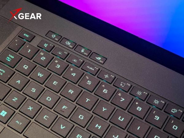 Laptop Gaming Asus ROG Zephyrus G16 GU605CM-QR039W