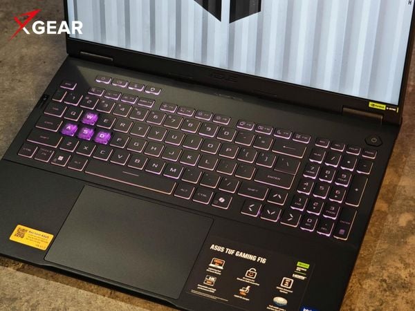 Laptop Gaming Asus TUF F16 FX608JH-QT127W (Core i5-13450HX, RTX 5050, 2K 100% SRGB 165Hz)