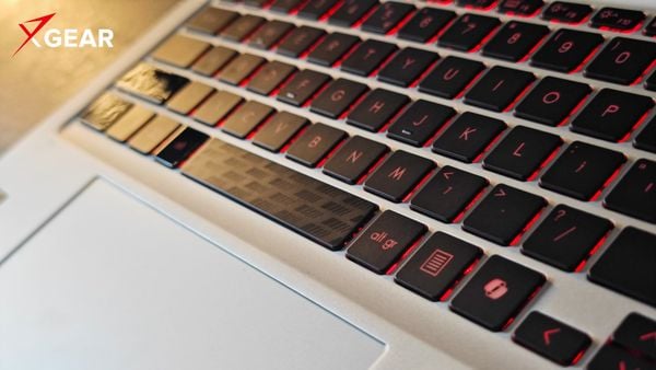 Laptop MSI Prestige 16 AI+ Mercedes AMG B2VMG 088VN