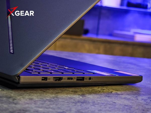 Laptop Gaming Asus ROG Zephyrus G14 GA403GM-SY201W (Ryzen AI 9 465 | 32GB | 512GB | 14 inch 3K OLED 120Hz | RTX 5060)