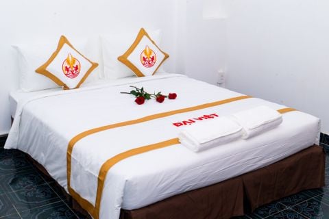  131 Phòng Standard 1 Queen bed 1 khách 