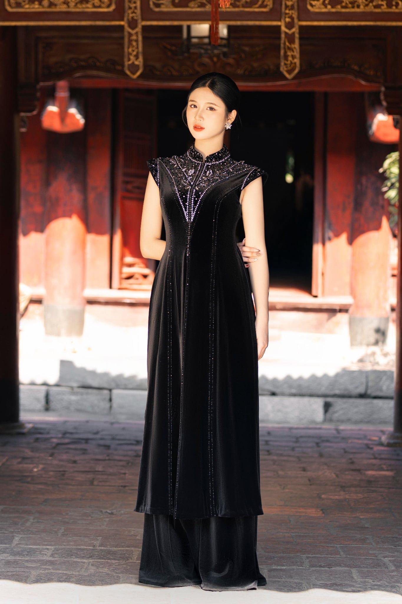  Áo Dài Lunaria 