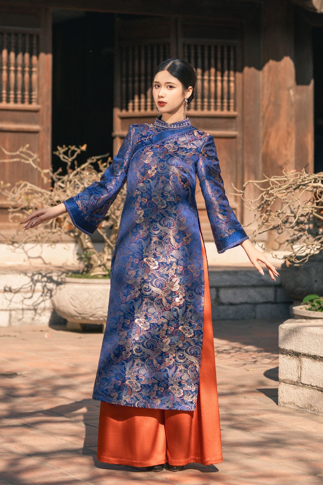  Áo Dài L'Elegante Set 