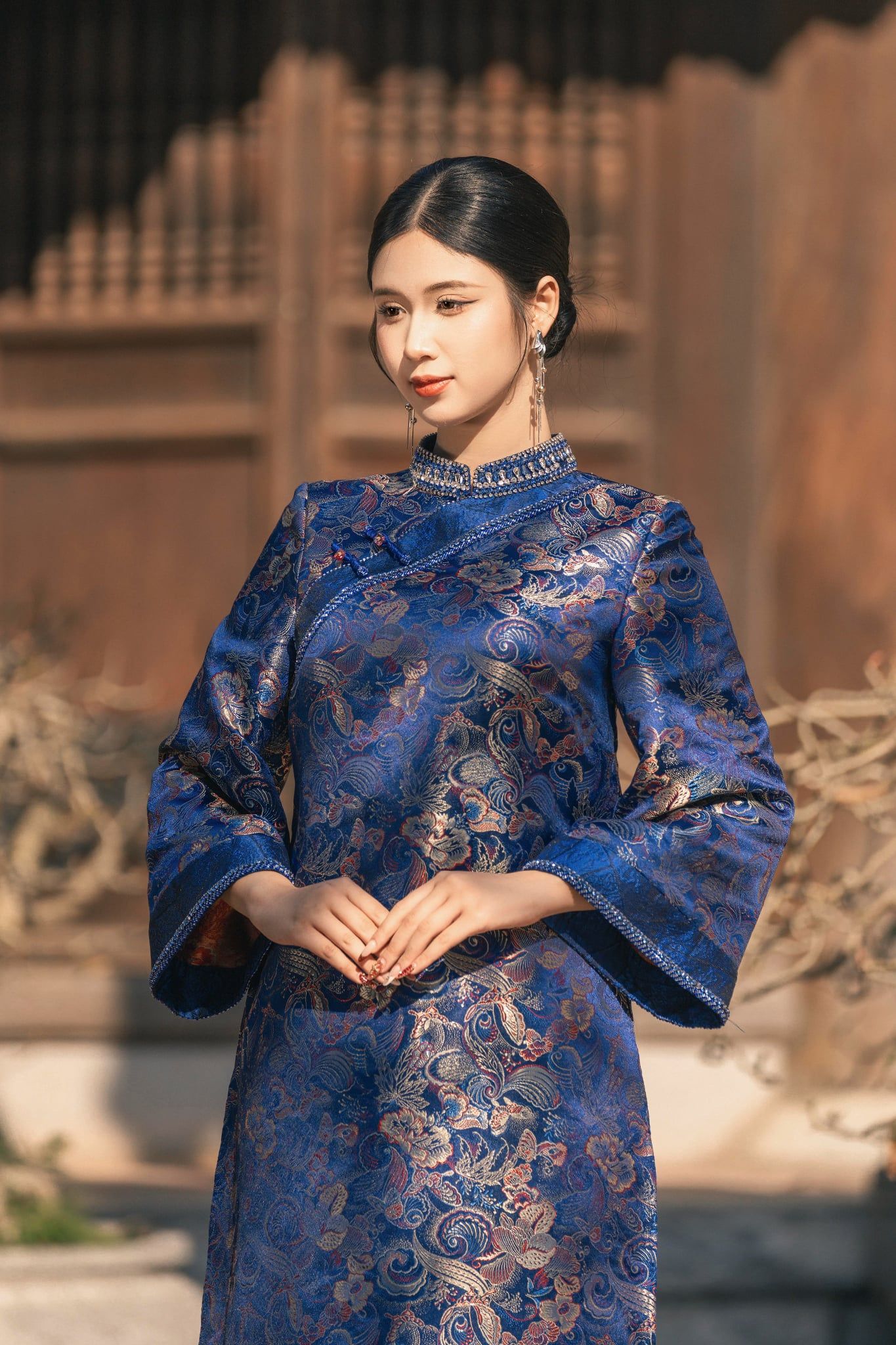  Áo Dài L'Elegante Set 