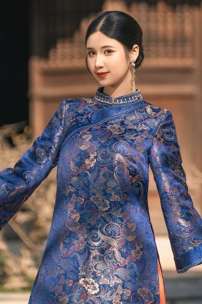  Áo Dài L'Elegante Set 