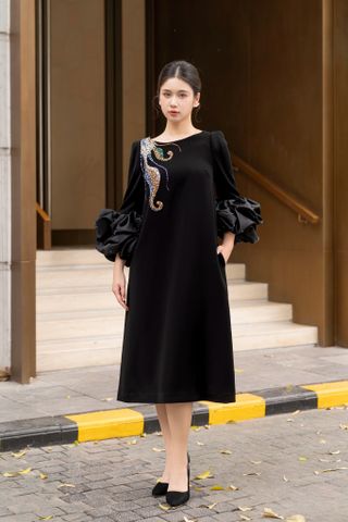 Đầm Isoria