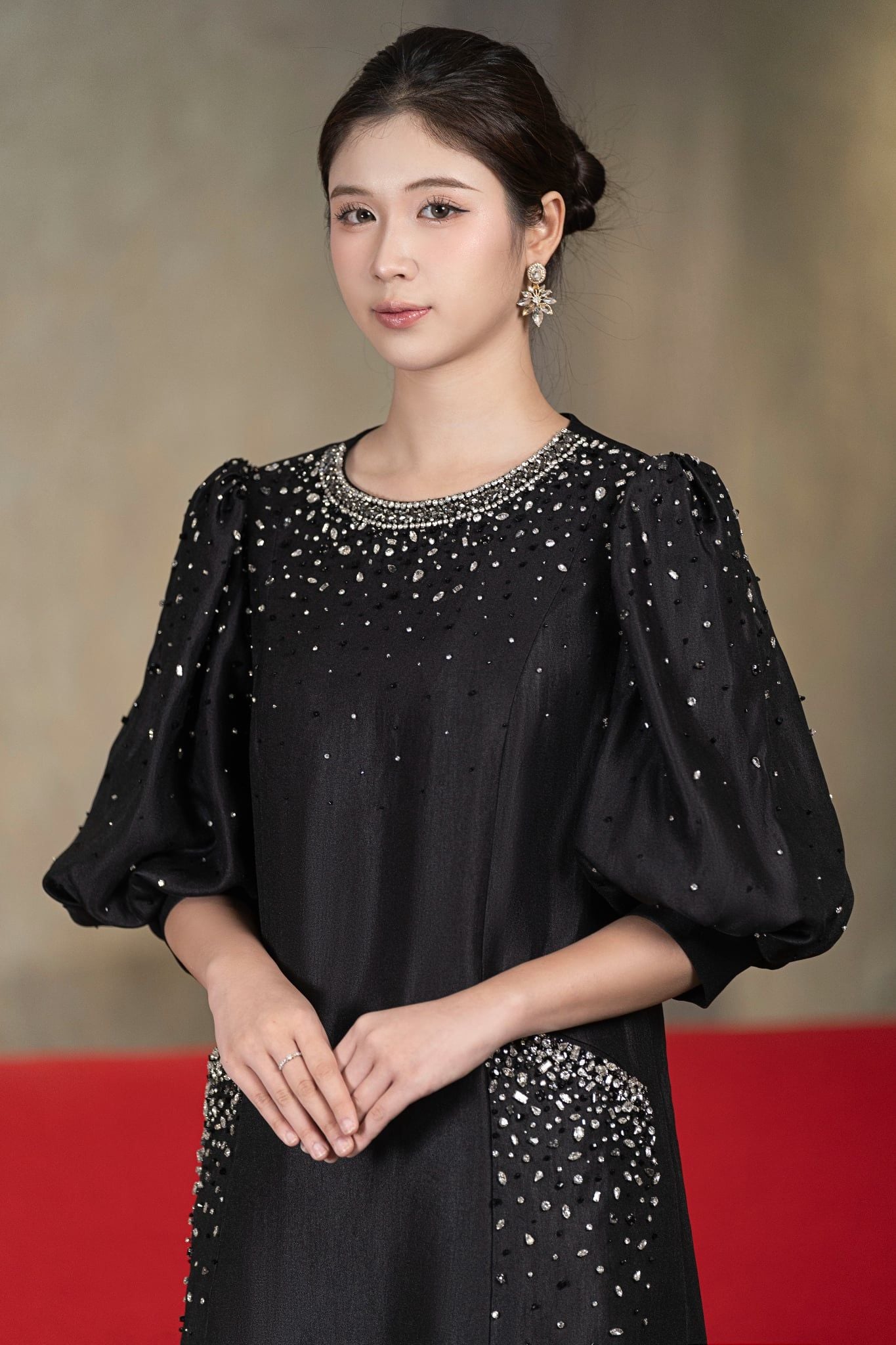  Đầm Geneviève 