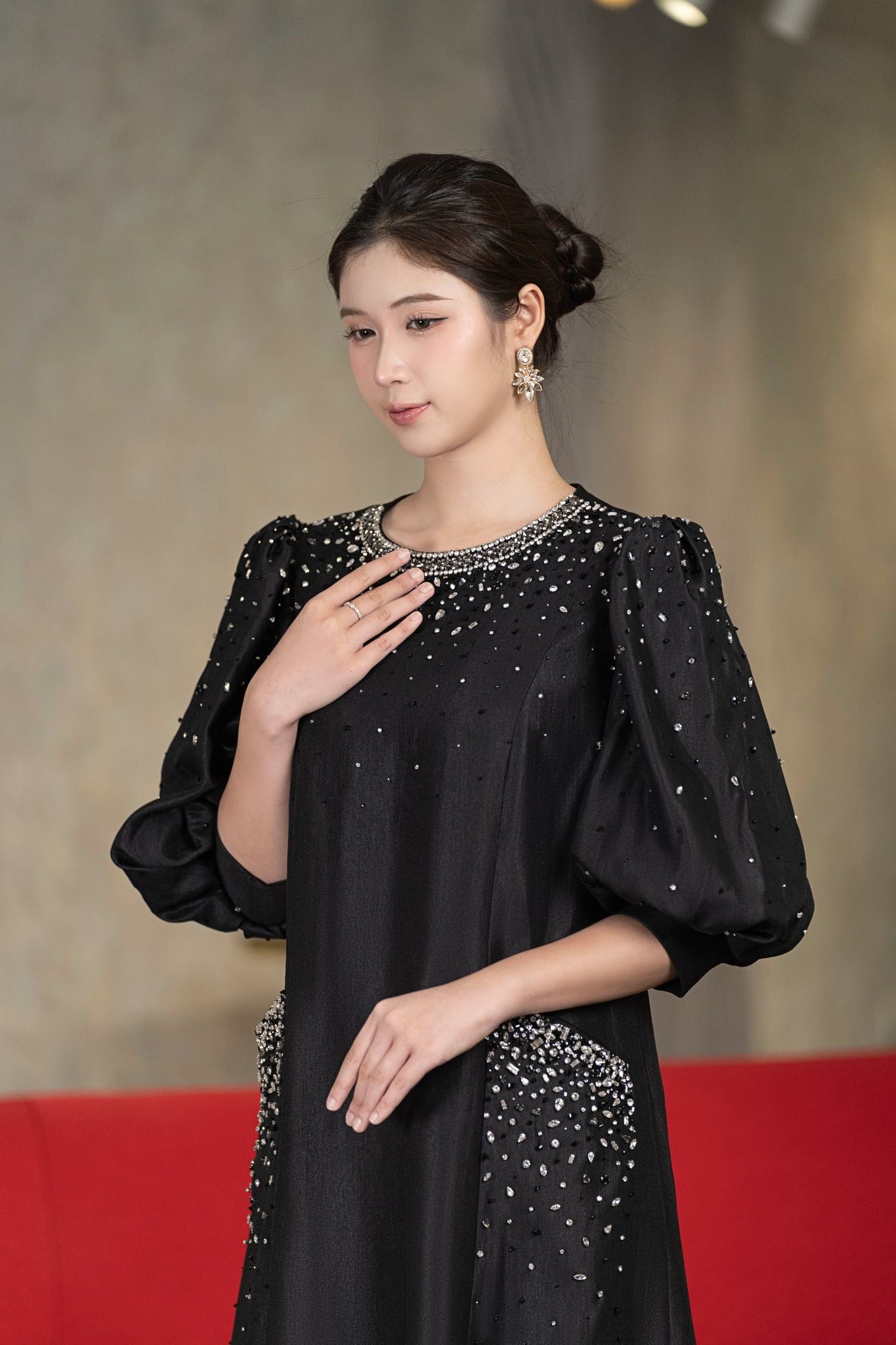 Đầm Geneviève 