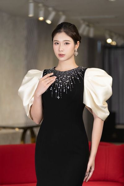  Đầm Ismera 
