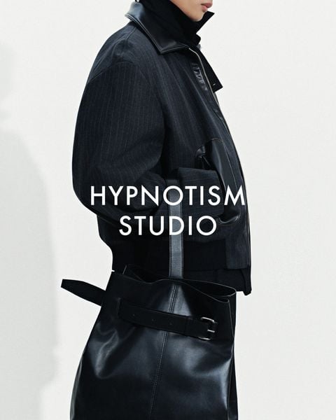  SWIFT SLING LEATHER BAG 