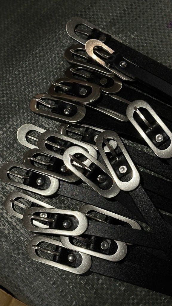  AURORA OVAL LEATHER BELT 