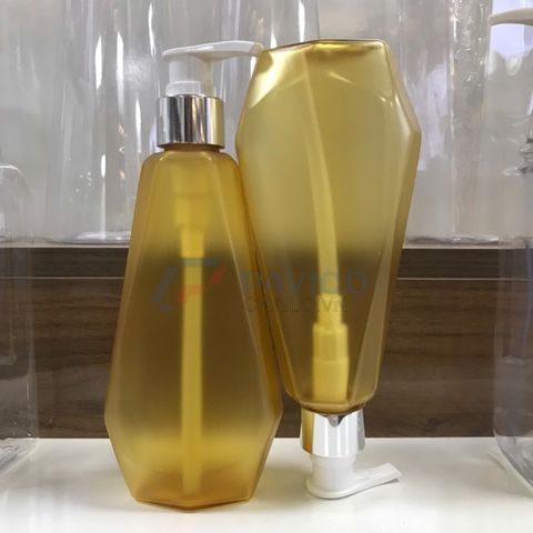Chai nhựa 250ml đựng sữa tắm thân hổ phách vòi nhấn vàng đồng
