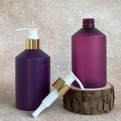 Chai nhựa Pet 500ml 750ml đựng sữa tắm màu tím mờ nắp vòi nhấn mạ vàng