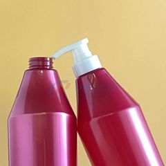 Chai nhựa Pet 500ml 800ml đựng sữa tắm màu đỏ nắp vòi nhấn
