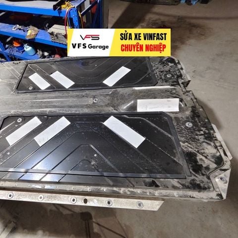  Hàn Vỏ Pin Xe Điện VinFast 