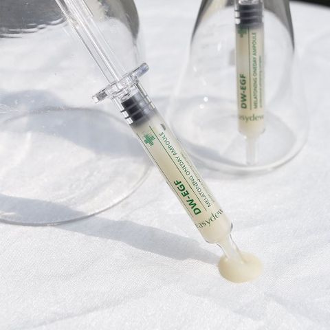 Huyết thanh làm sáng da, mờ nám EASYDEW DW-EGF MELATONING ONEDAY AMPOULE 1ml