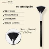 Cọ trang điểm tạo khối hình quạt STUDIO17 SMALL FAN BRUSH 463