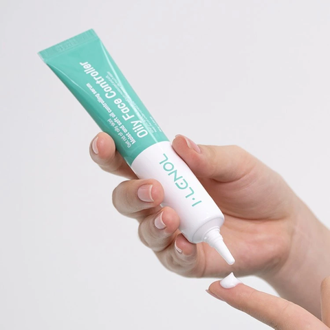 Kem dưỡng loại bỏ bã nhờn I-Lenol Oily Face Controller
