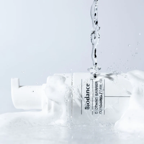 Sữa rửa mặt Biodance Soothing Barrier Cleansing Foam 120ml