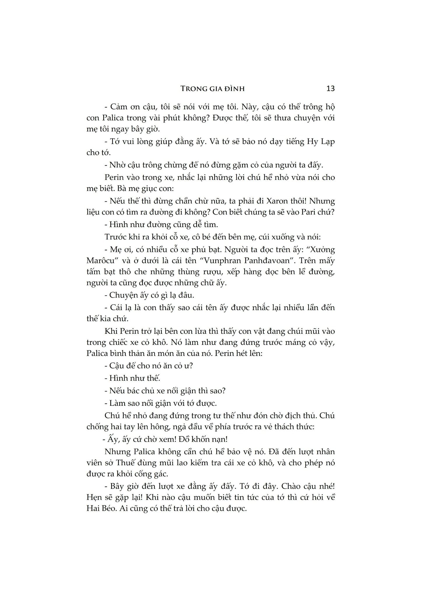  Trong Gia Đình (Bìa Cứng) 