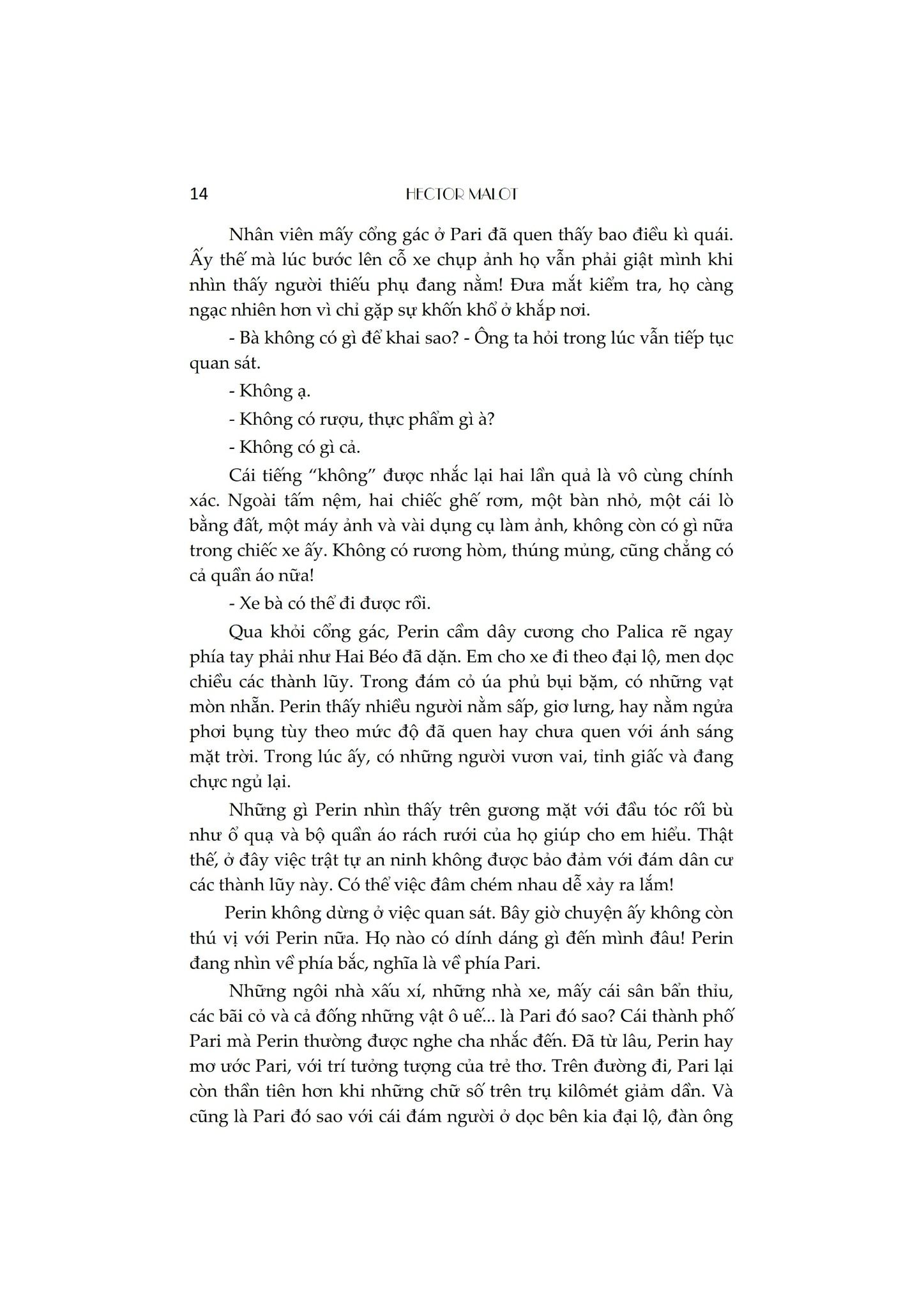  Trong Gia Đình (Bìa Cứng) 