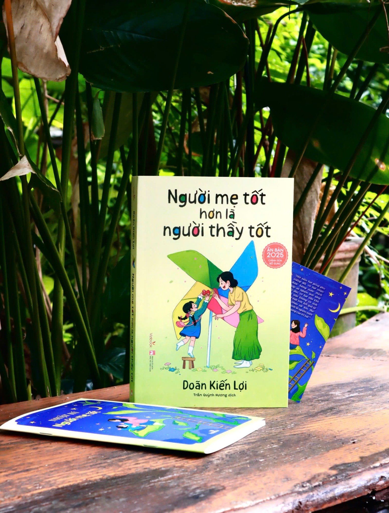  Người Mẹ Tốt Hơn Là Người Thầy Tốt - Ấn Bản 2025 