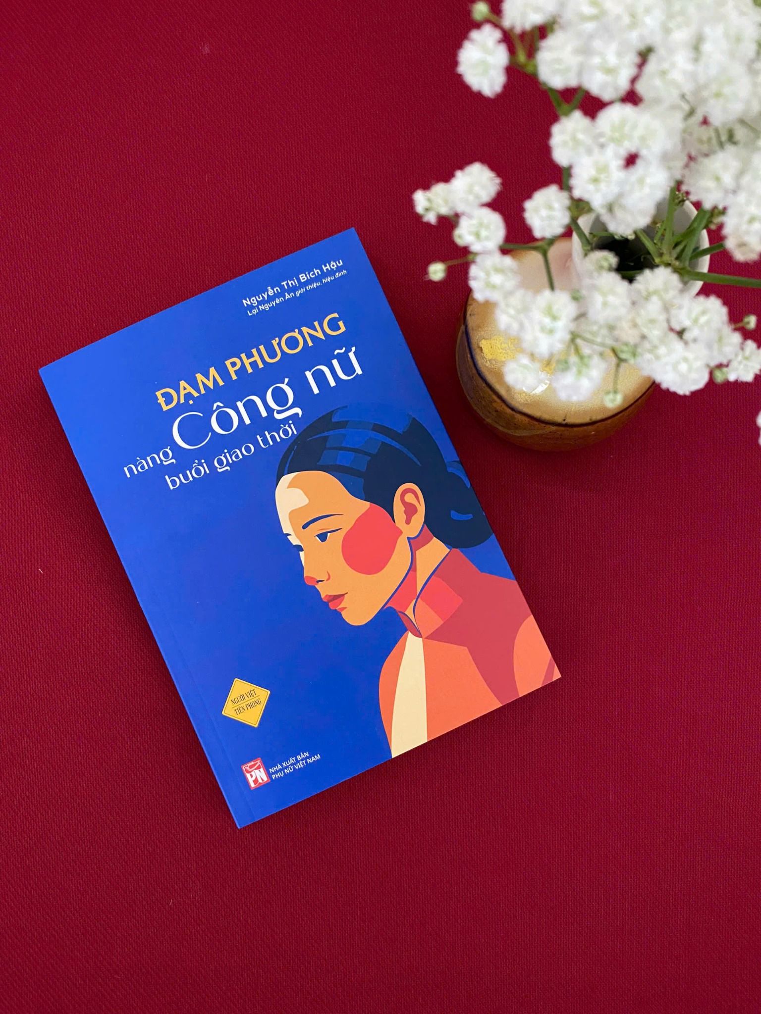  Đạm Phương - Nàng Công Nữ Buổi Giao Thời 