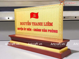  Quà tặng Biển Chức Danh bằng đồng mạ vàng 24K kích thước 16cm 