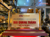  Quà tặng Biển Chức Danh bằng đồng mạ vàng 24K kích thước cao 23 x ngang 36cm 