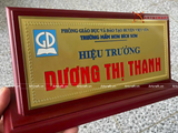  Quà tặng Biển Chức Danh bằng đồng mạ vàng 24K làm theo nhu cầu kích thước cao 16cm 