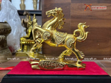  Quà Tặng Sếp Tượng Mã Đáo Thành Công mạ vàng 24K kích thước 30x24x15cm 