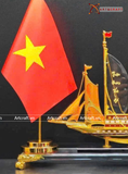  Cột cờ bằng đồng vàng mạ vàng 24K kích thước 34x9x35cm 