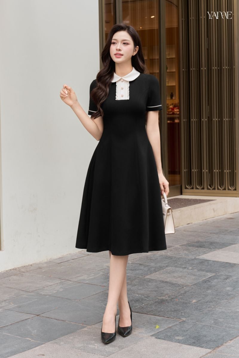 Váy Đen Dáng Dài Tay Ngắn Cổ phối cúc Kem YAME YV920
