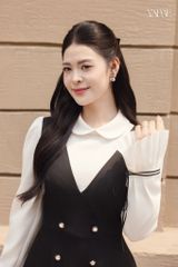 Váy Dáng Yếm Cổ Sen Đen Phối Trắng YAME YV750