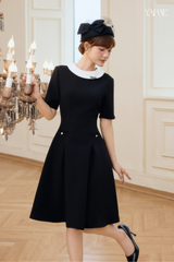 Váy Thiết Kế Ngắn Tay Màu Đen Cổ Trắng Đính Nơ YAME YV774