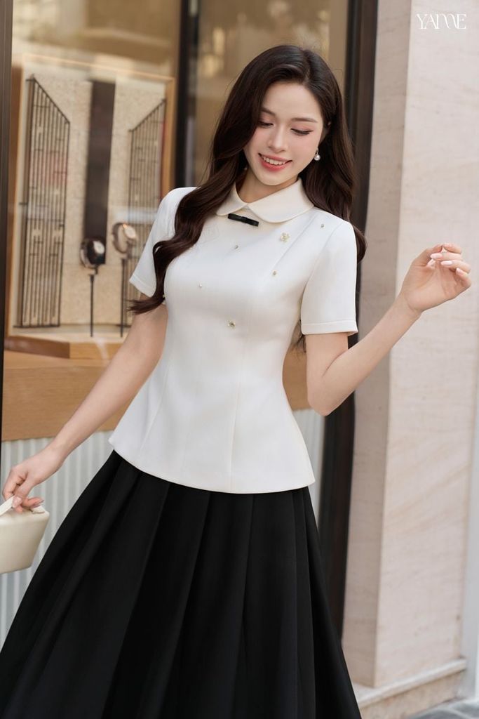 Áo Thiết Kế Cổ Sen Đính Nơ Đá YAME YA926