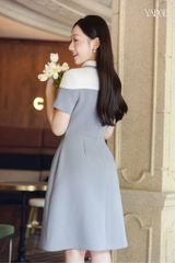 Váy Thiết Kế Dáng A Màu Ghi Ánh Xanh Cổ Vạt Nhọn YAME YV740
