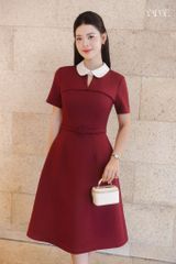 Váy Thiết Kế Dáng Dài Đỏ Rượu Phối Cổ Trắng YAME YV744