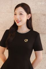 Váy Thiết Kế Ngắn Tay Tùng Bồng Cổ Đính Đá YAME YV745