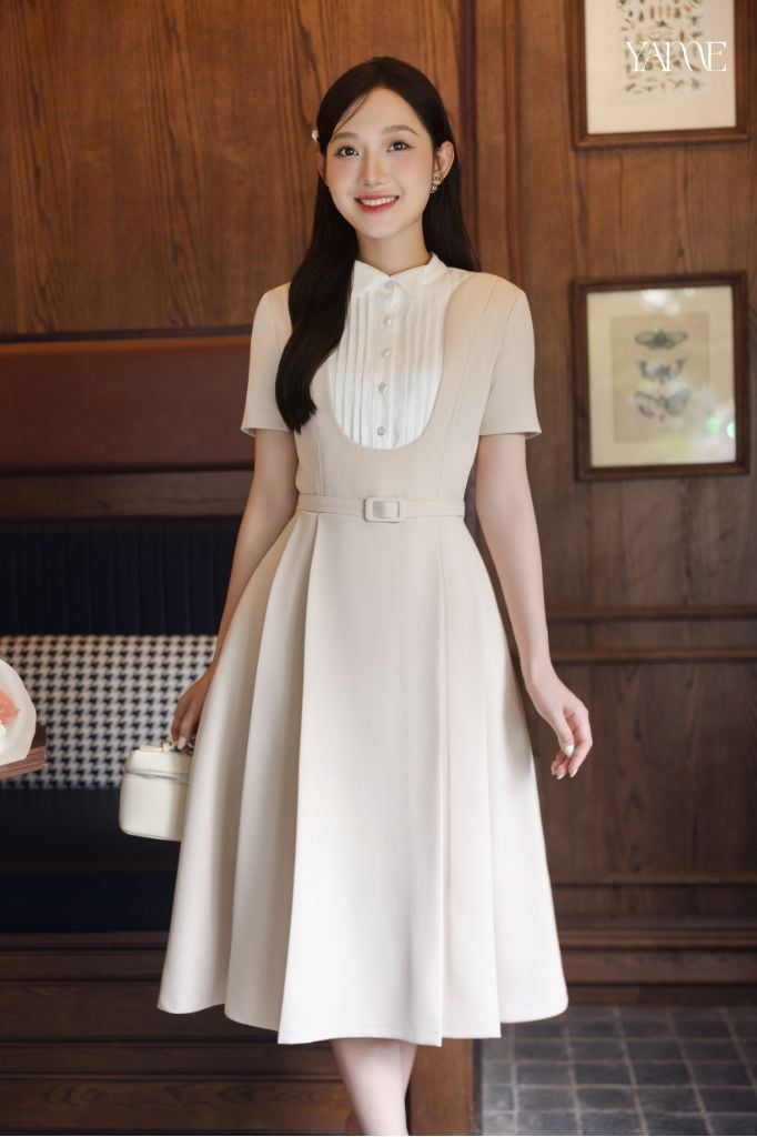 Váy Thiết Kế Màu Kem Phối Ngực Xếp Ly Trắng YAME YV746