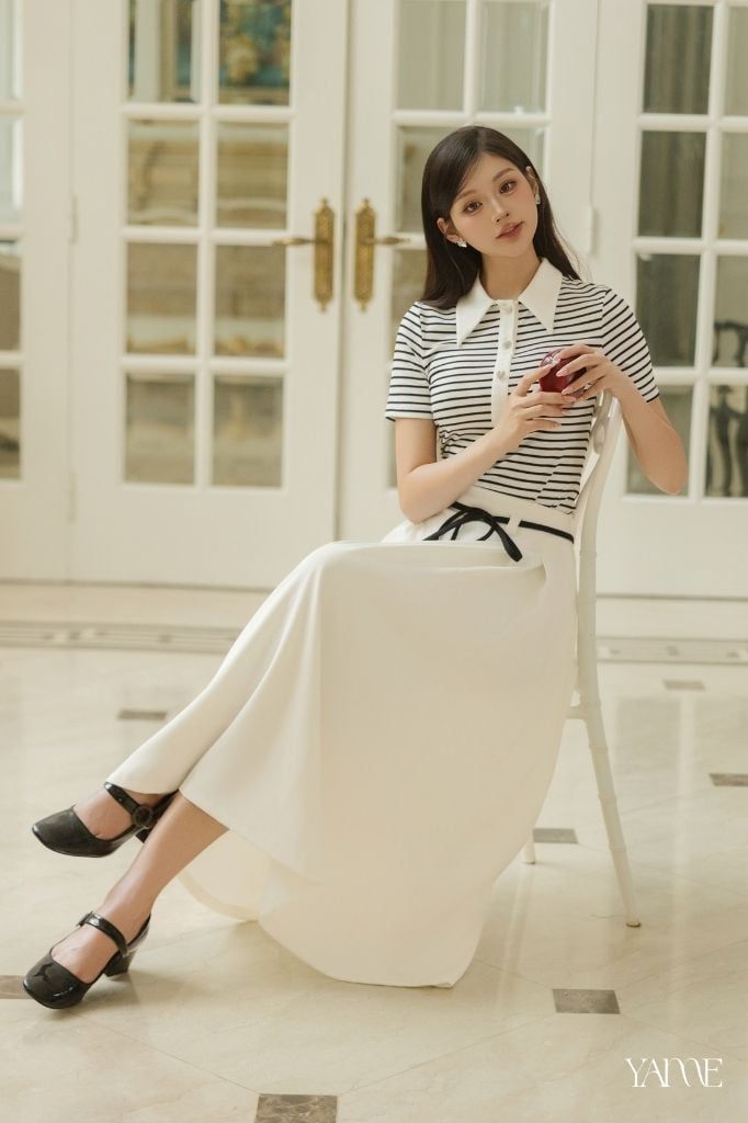 Chân Váy Xòe Xếp Ly Kèm Đai YCV736