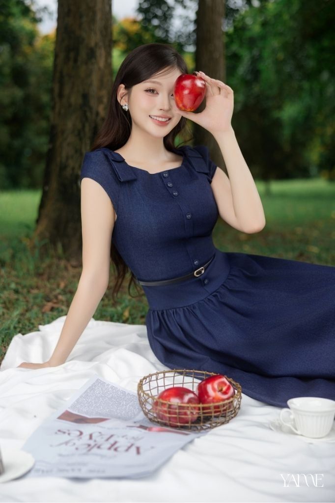 Váy Thiết Kế Dáng Dài Denim Đính Nơ Vai YAME YV371