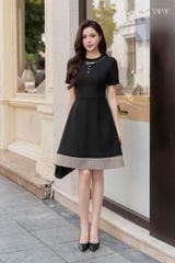 Váy Thiết Kế Dáng A Đen Phối Kẻ YAME YV928
