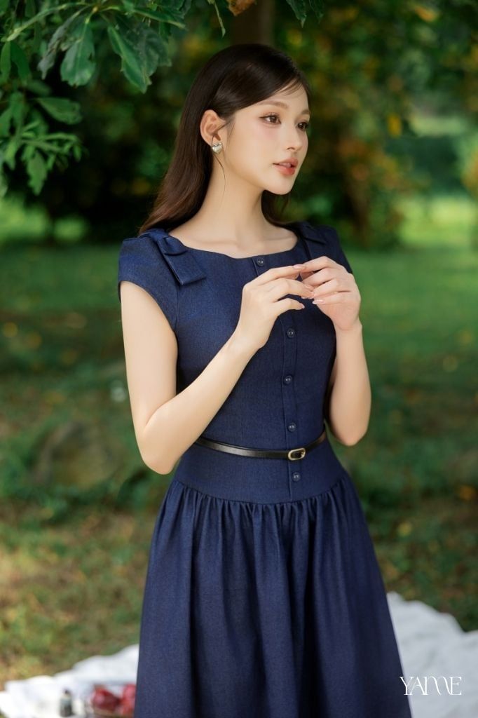 Váy Thiết Kế Dáng Dài Denim Đính Nơ Vai YAME YV371