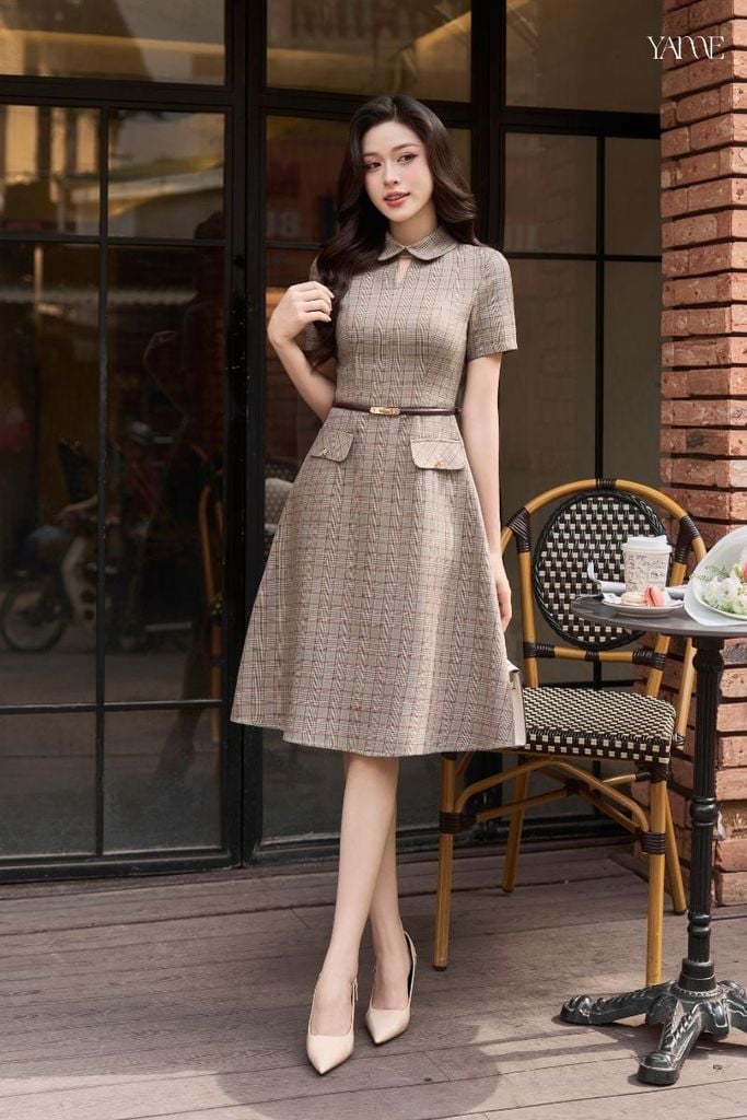 Váy Có Túi Thiết Kế Dáng A Cổ Sen Khoét Giọt Lệ YAME YV929