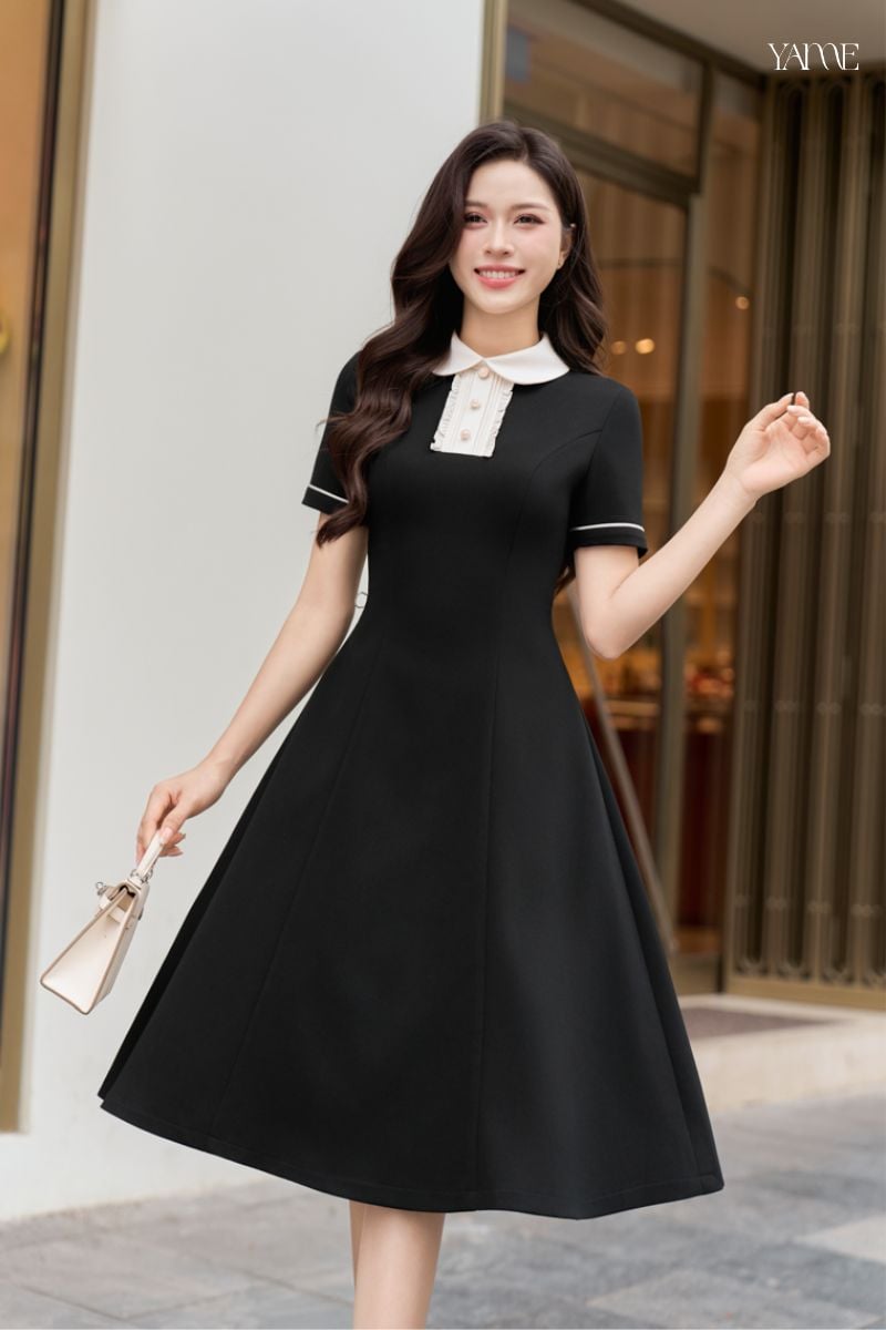 Váy Đen Dáng Dài Tay Ngắn Cổ phối cúc Kem YAME YV920